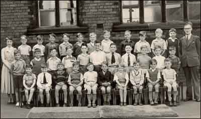 Arnot Street Juniors, Class one