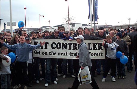 Rams fans protest at Pride Park