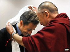 Ông Sarkozy gặp Đức Dalai Lama 