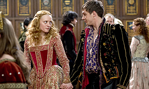 Anne-Marie Duff and Tom Hardy as Elizabeth and Robert Dudley