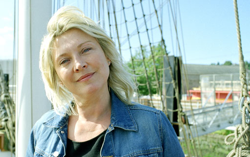 Amanda Redman