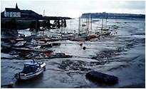 cardiff bay at low tide