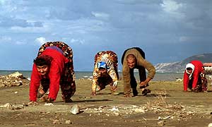 The Family That Walks On All Fours