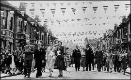 Natalie Gonella and judges in Mansfield Street