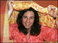 Laurence Llewelyn-Bowen  in bed