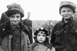 Photograph of children by Ruth Gruber