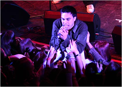 Chart Show Live artists: Hard-Fi