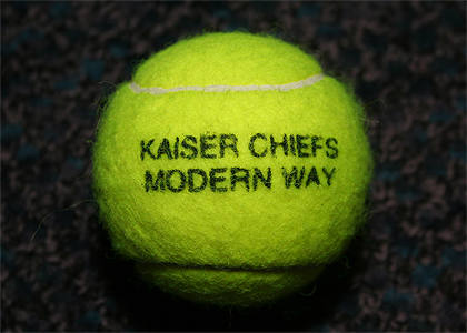 Finally, after much waiting the Modern Way tennis ball was ready for it's close up. Diva or what?