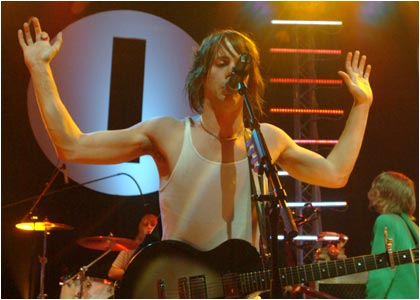 Razorlight on stage at the R1 / TOTP Christmas Party