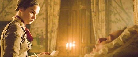 Jane (Ruth Wilson) and Mrs Reed (Tara Fitzgerald)