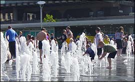 the fountain in Piccadilly Gardens 