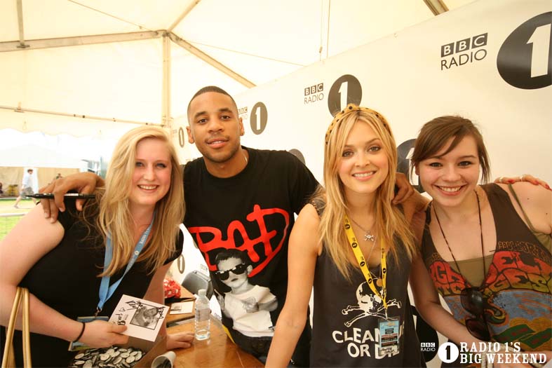 Signing sessions with Fearne and Reggie