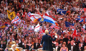 Paul Daniel conducts the BBC Proms 2005. Picture copyright Mark Allan