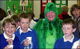 Picture: Helen Dalton-Hare with pupils at Fairhaven VA Primary School