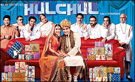 Kareena and Akshaye in Hulchul