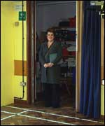 turnshaws door