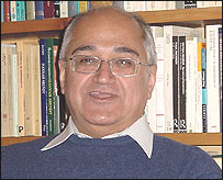 بابک احمدی
