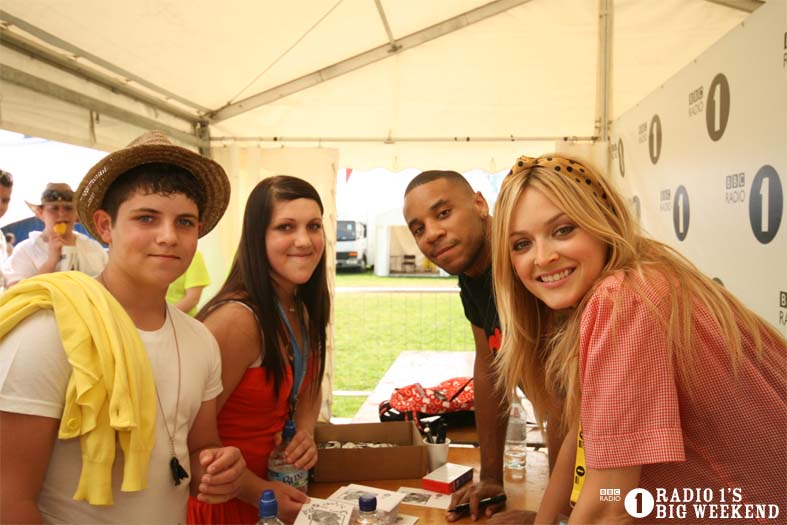 Signing sessions with Fearne and Reggie