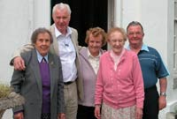 Aduniad yn y Faenol