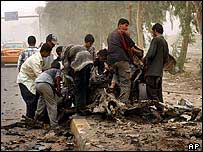 Cảnh đánh bom se ở Iraq