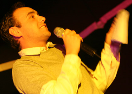 Chris Moyles karaoke at Abertay Uni