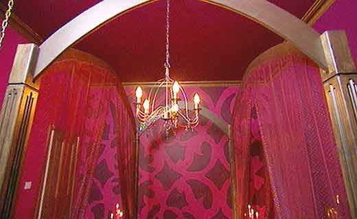 Four-poster bed