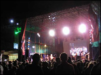 The Beached stage in 2006