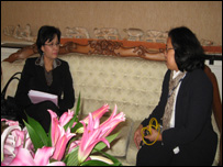 Sri Mulyani dan Rohmatin Bonasir