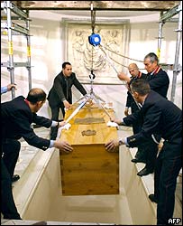 Pope's burial