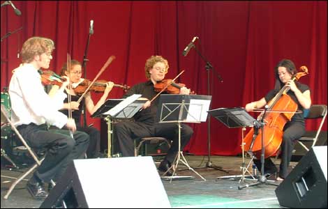 bradford mela 2005