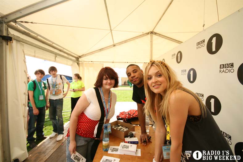 Signing sessions with Fearne and Reggie