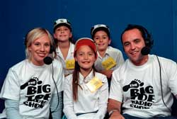 Big Toe presenters Kirsten O'Brien and Jez Edwards with children from Byron Court Primary School