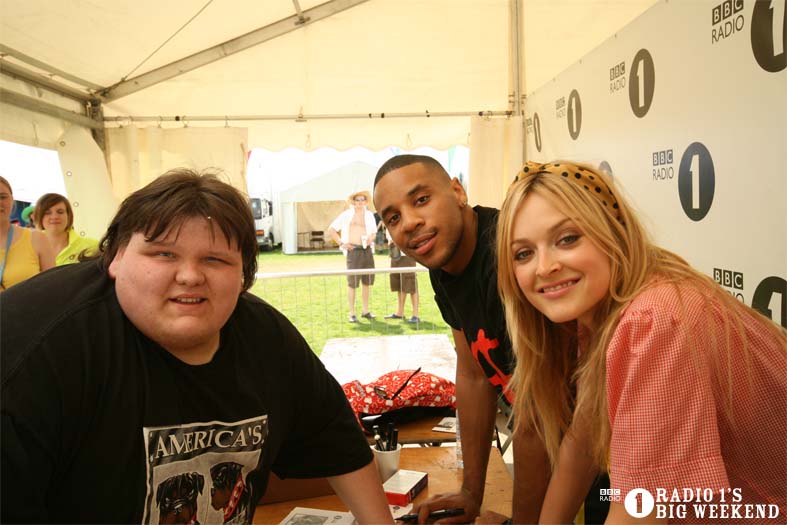 Signing sessions with Fearne and Reggie