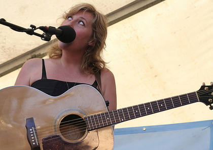 Martha Wainwright in the Hub tent