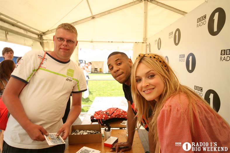 Signing sessions with Fearne and Reggie