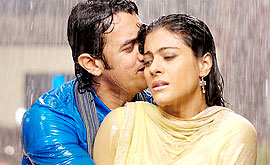 Aamir Khan and Kajol in Fanaa