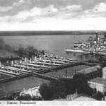 One of Lol's original postcards from Taranto. One of Lol's original postcards from Taranto.