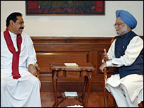 President Mahinda Rajapaksa  at a meeting with Indian Prime Minister Manmohan Singh 