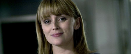 Keeley Hawes as Ella Macbeth