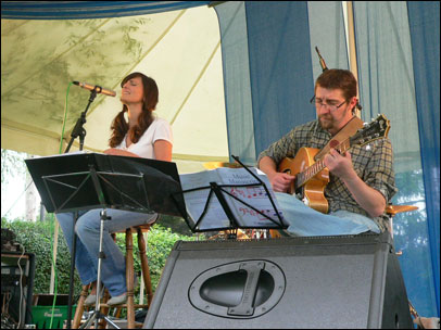 Debbie Hodgson and Loz Ruston