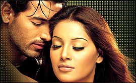 Film: Aetbaar