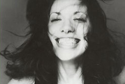 Image: Singer Songwriter Carly Simon
