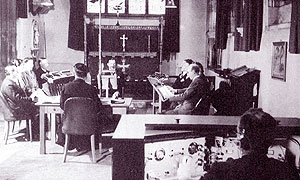 The Daily Service at one of its wartime venues: Trinity Chapel, St Paul's Church, Bedford