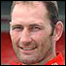 Cyn flaenwr Cymru Emyr Lewis