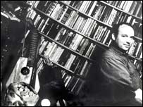 Writer: Louis de Bernieres.