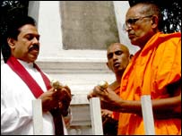 JHU leader with presidient 