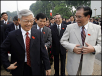 Các ông Nguyễn Phú Trọng, Nguyễn Minh Triết và Nông Đức Mạnh