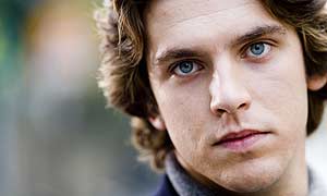 Dan Stevens in The Line of Beauty