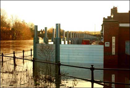 Floods in Bewdley photographed by Pete Cheshire