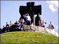 queensbury school pupils and normandy memorial